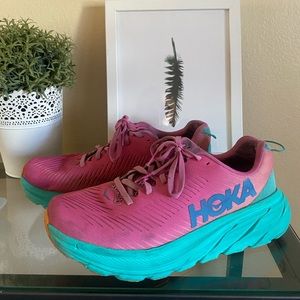 HOKA ONE ONE Rincon 3, Size 8